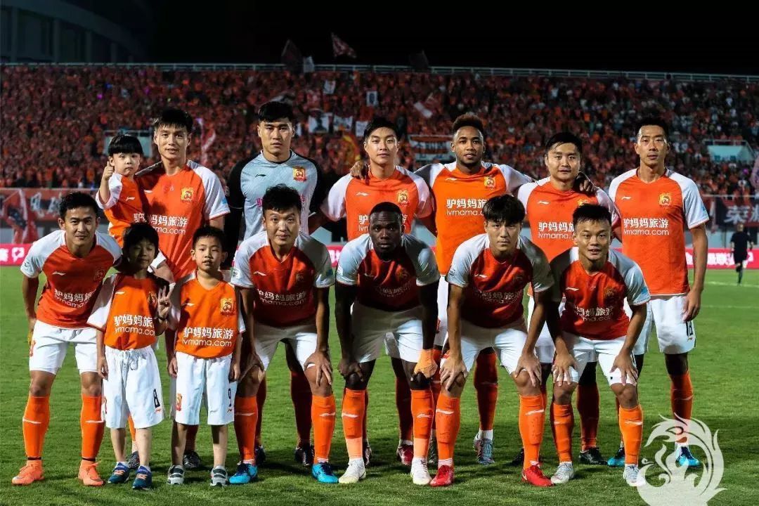 劳内的出色 劳内的出色